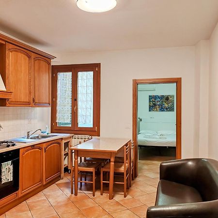 Fiume & Zannoni Apartments By 360Rentals Флоренция Экстерьер фото